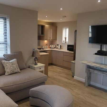 3 The Mews Montpellier Villa Cheltenham Esterno foto