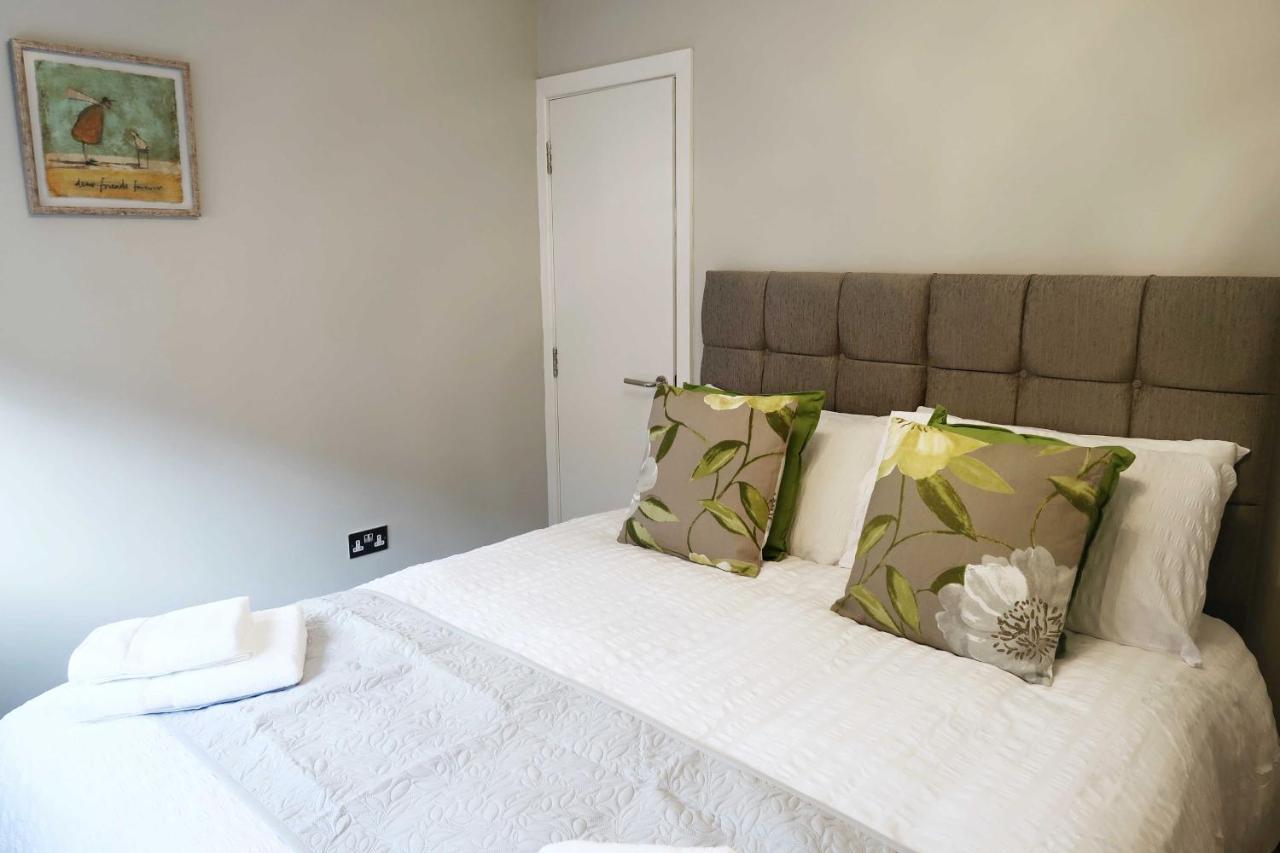3 The Mews Montpellier Villa Cheltenham Esterno foto